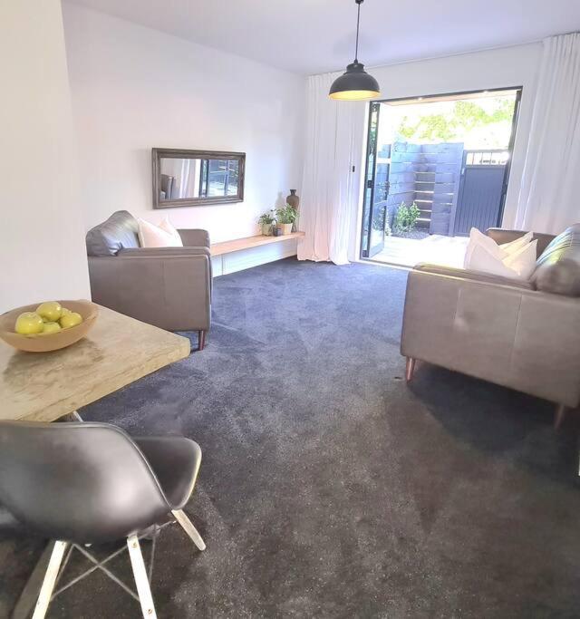 Apartment 1 - Haddin Court - Executive One Bedroom Blenheim Eksteriør billede